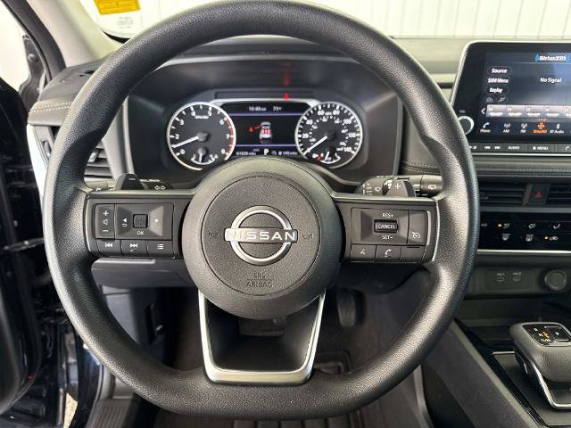 Used 2024 Nissan Rogue S AWD/4WD image 26