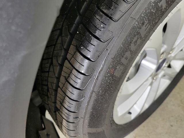 Certified 2021 Ford Escape SE image 11