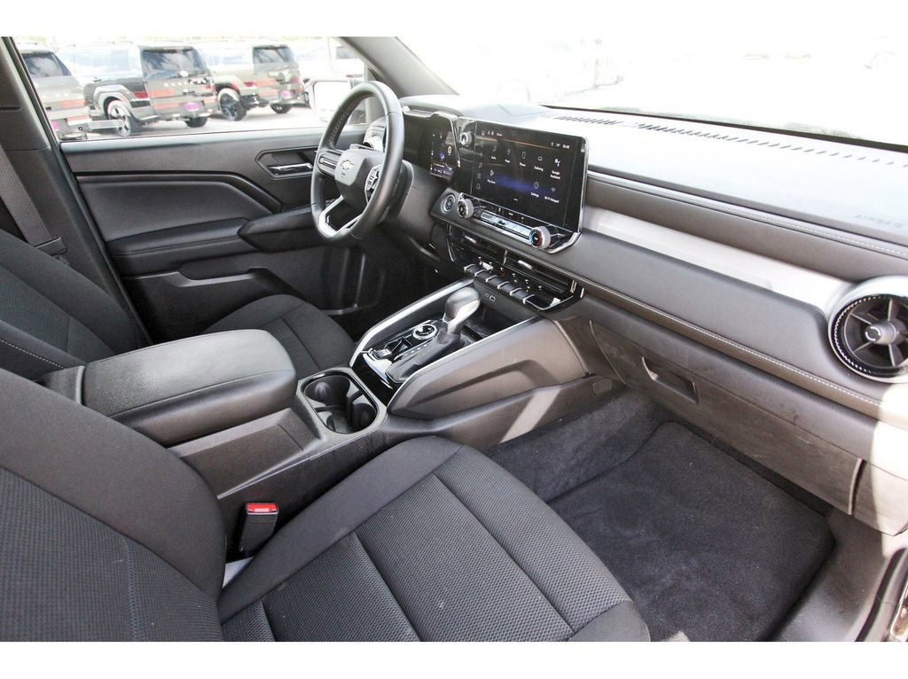Used 2023 Chevrolet Colorado LT image 26