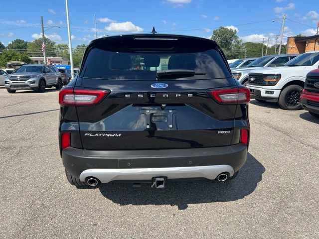 Certified 2024 Ford Escape Platinum w/ Premium Technology Package AWD/4WD image 3