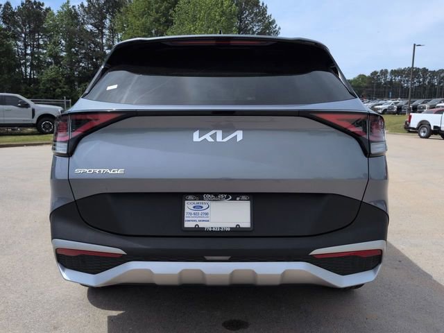 Used 2025 Kia Sportage LX FWD image 3