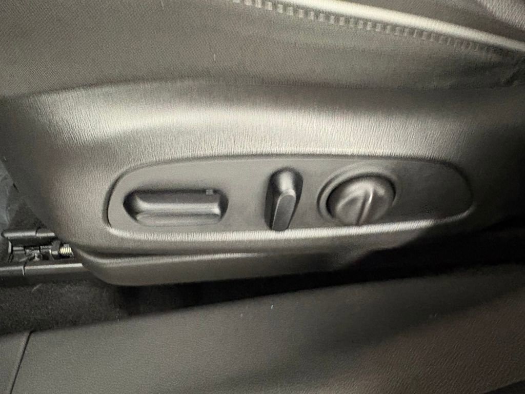 Used 2022 Chevrolet TrailBlazer LT image 16