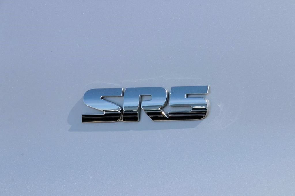 Used 2024 Toyota 4Runner SR5 RWD image 9