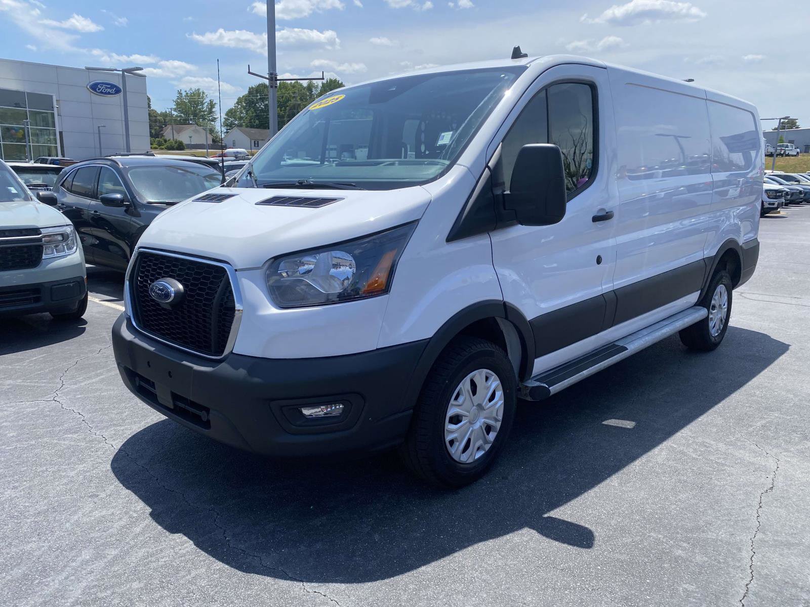 Certified 2025 Ford Transit 250 Low Roof w/ Exterior Upgrade Package RWD image 3