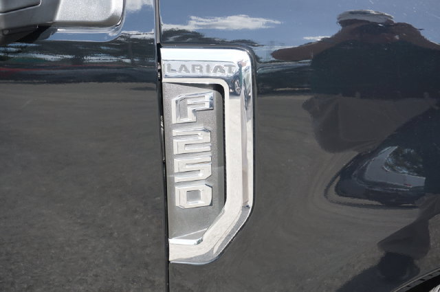Certified 2018 Ford F250 Lariat w/ Tow Technology Bundle RWD image 40