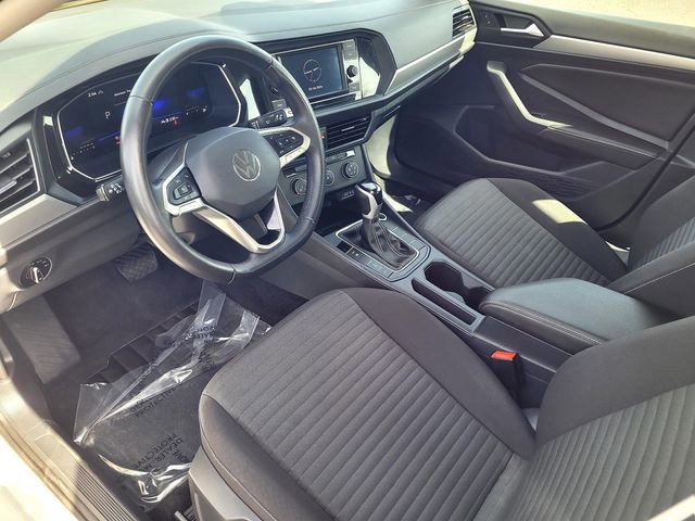 Used 2024 Volkswagen Jetta S image 10