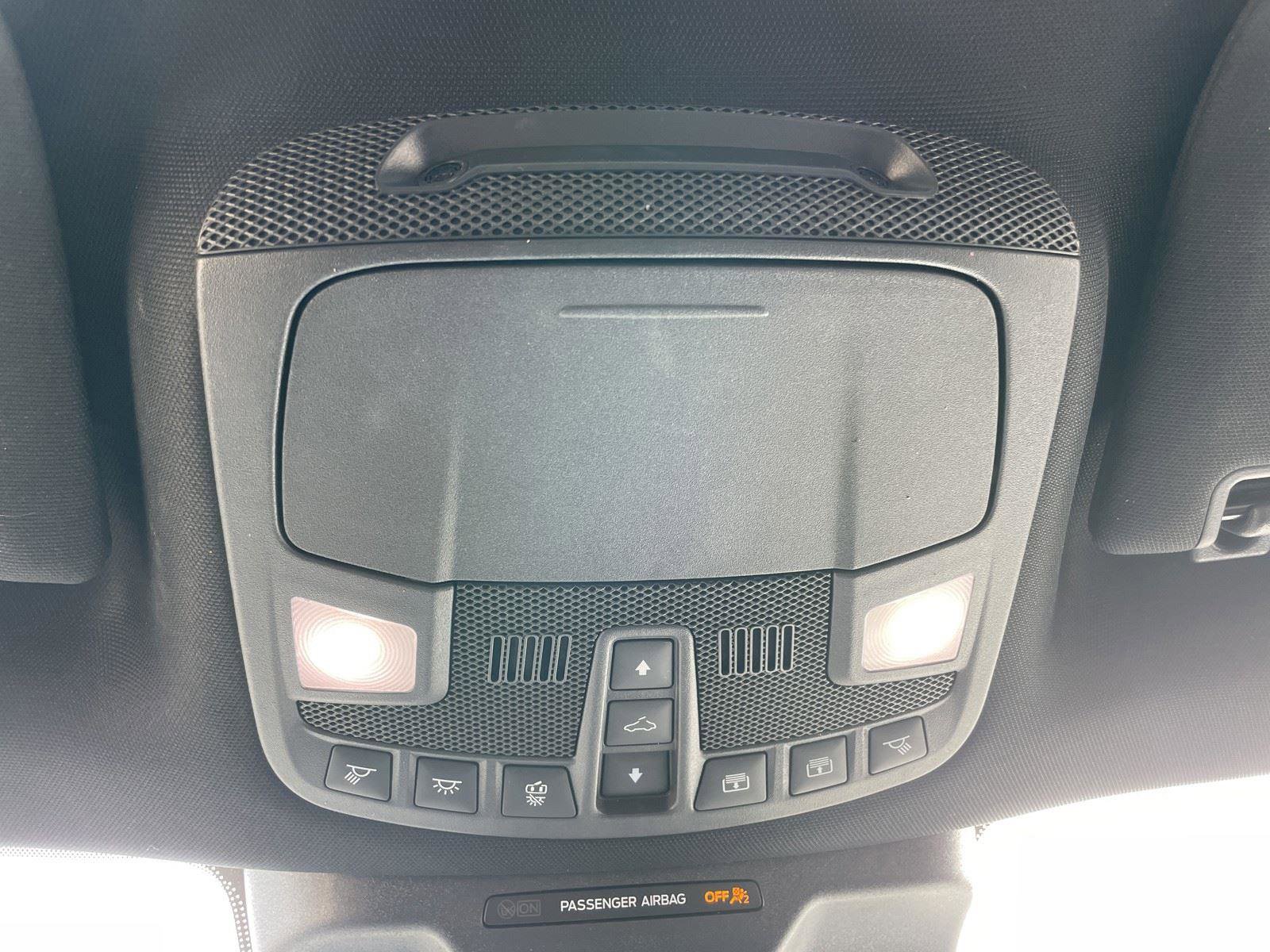 Certified 2022 Ford Expedition Limited image 32