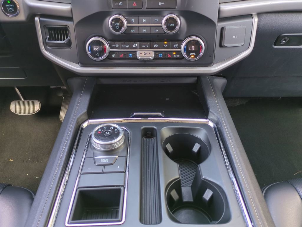 Certified 2024 Ford Expedition XLT image 24