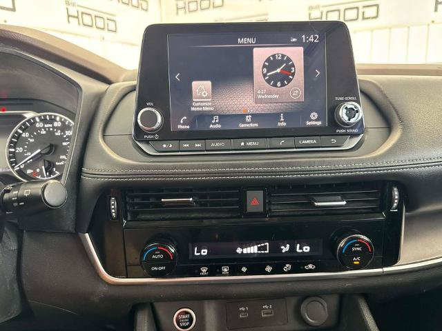 Used 2022 Nissan Rogue SV FWD image 29