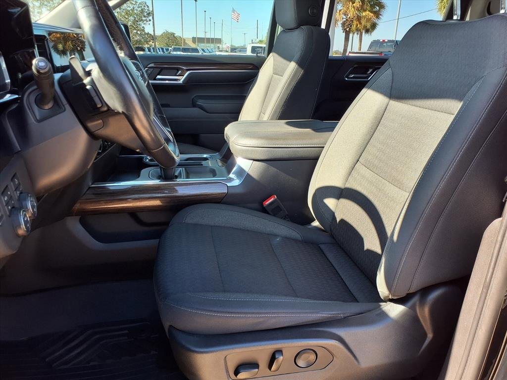 Used 2023 Chevrolet Silverado 1500 LT Trail Boss image 23