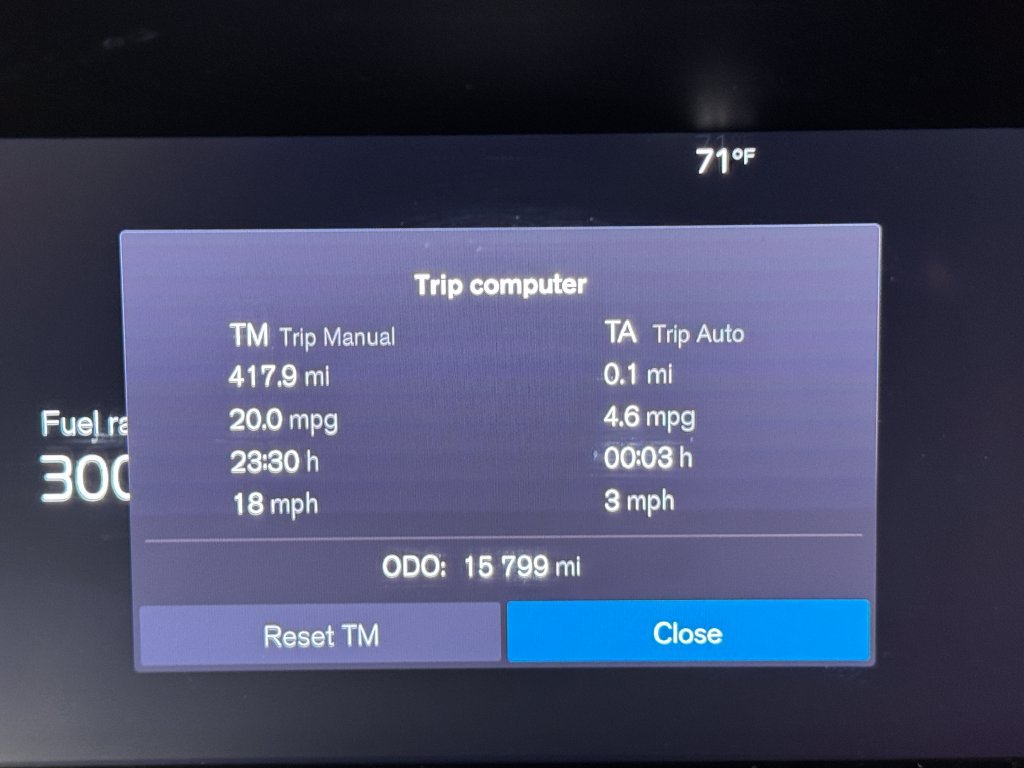 Used 2023 Volvo XC60 B5 Core w/ Climate Package AWD/4WD image 18