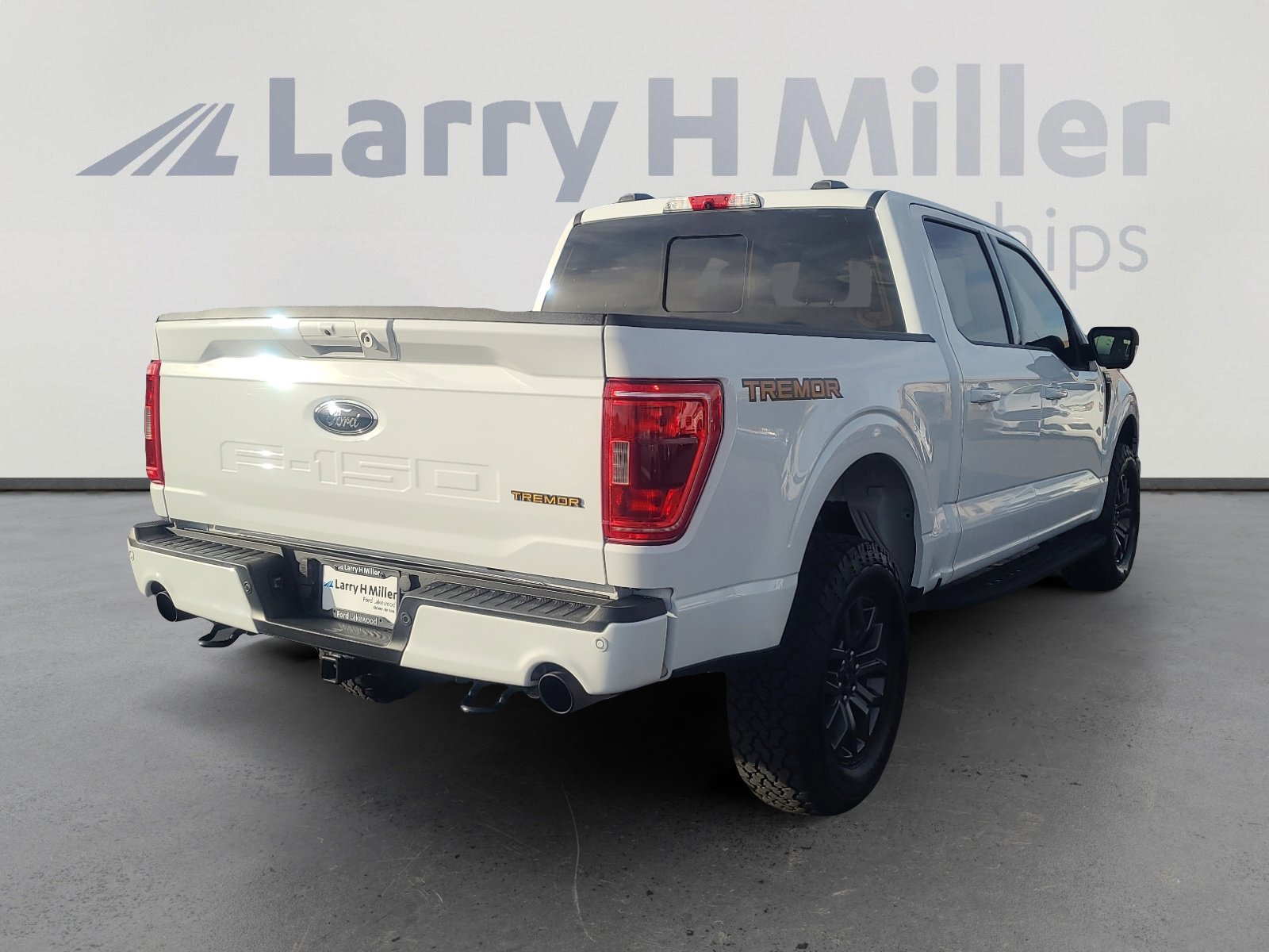 Certified 2022 Ford F150 Tremor w/ Equipment Group 401A Mid image 5