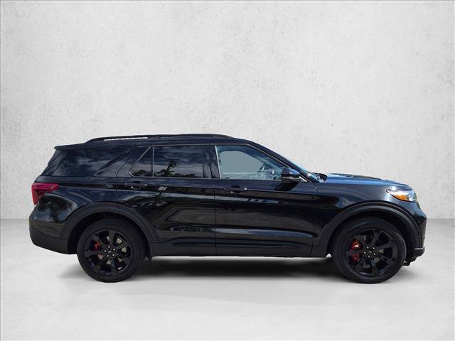 Certified 2023 Ford Explorer ST w/ Equipment Group 401A AWD/4WD image 4