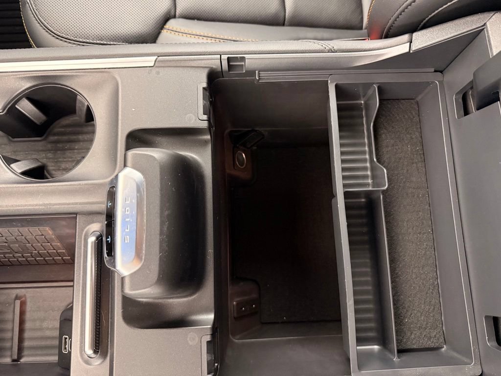 Certified 2025 Ford Expedition Tremor AWD/4WD image 33
