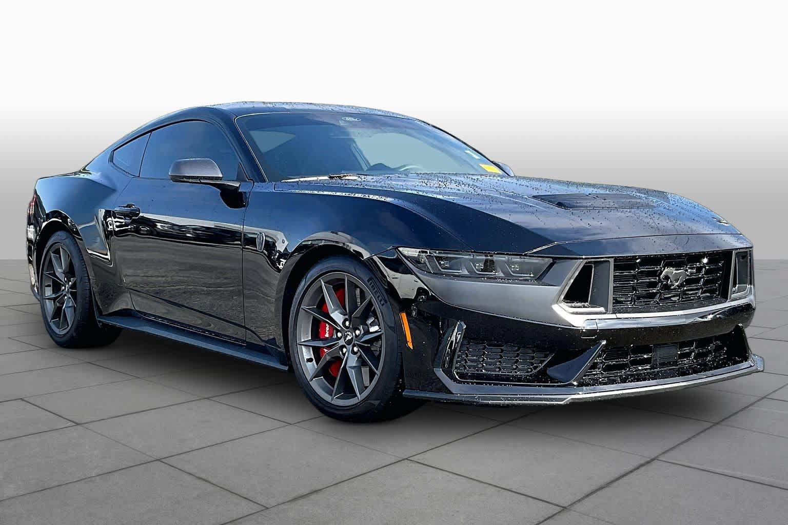 Certified 2025 Ford Mustang Dark Horse RWD image 3