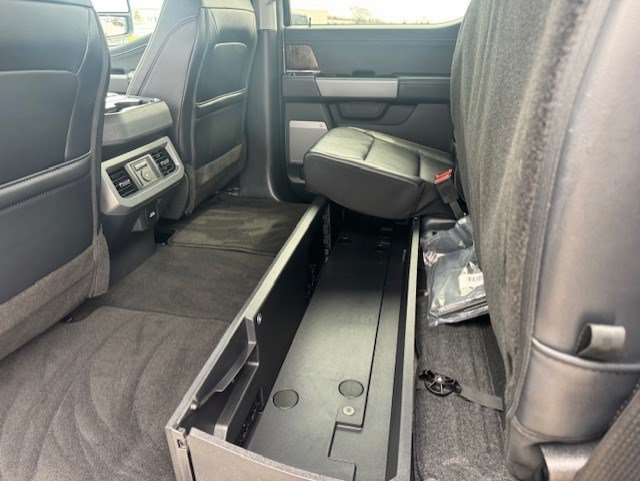 Certified 2026 Ford F250 Lariat AWD/4WD image 30