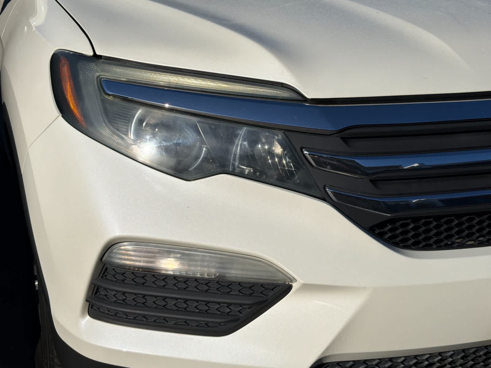 Used 2017 Honda Pilot EX-L image 9
