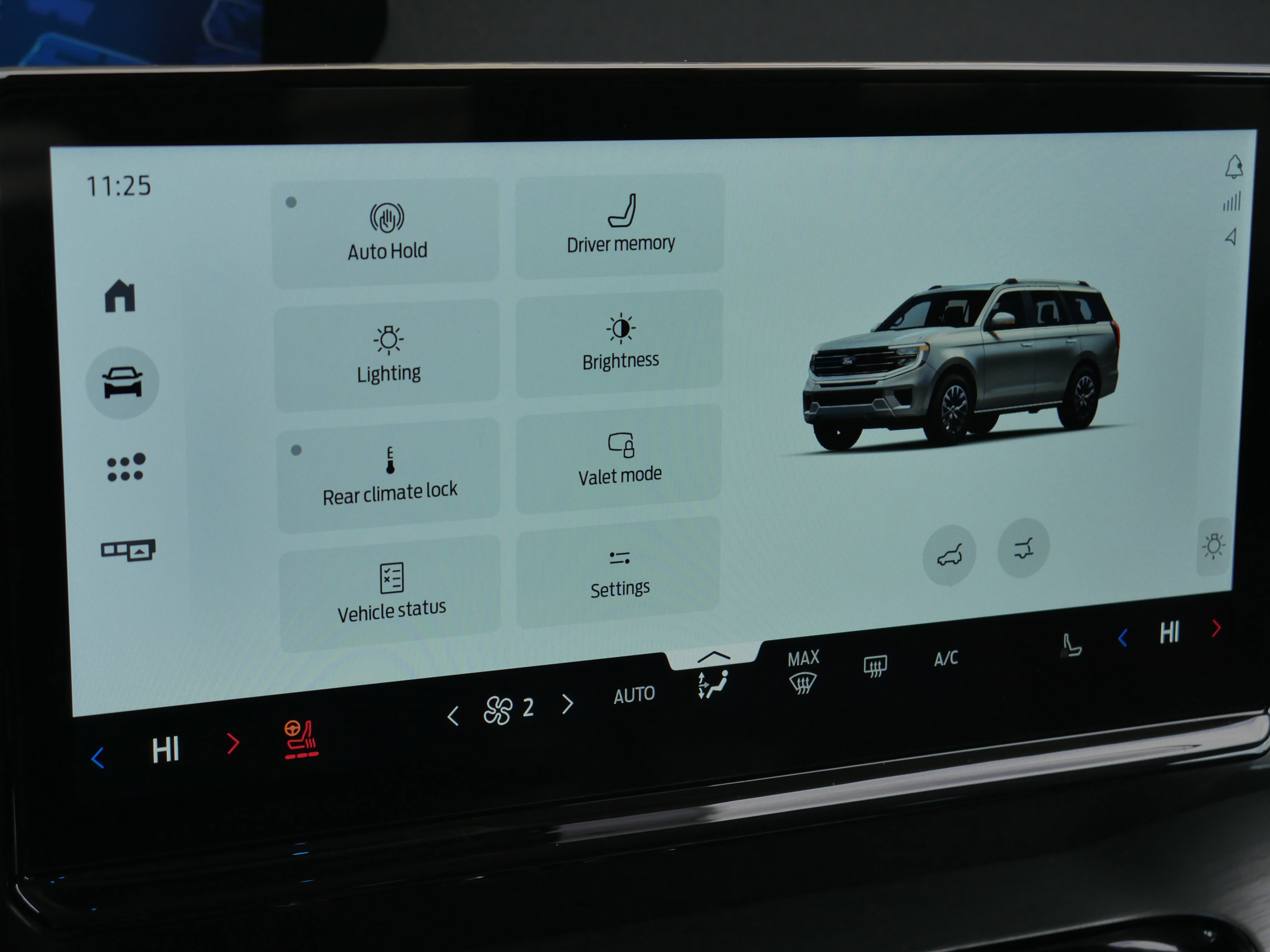 Certified 2025 Ford Expedition Max Platinum image 18