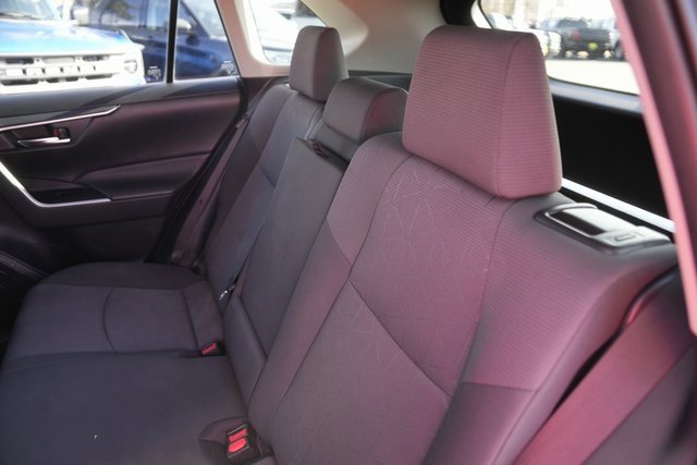 Used 2019 Toyota RAV4 XLE image 14