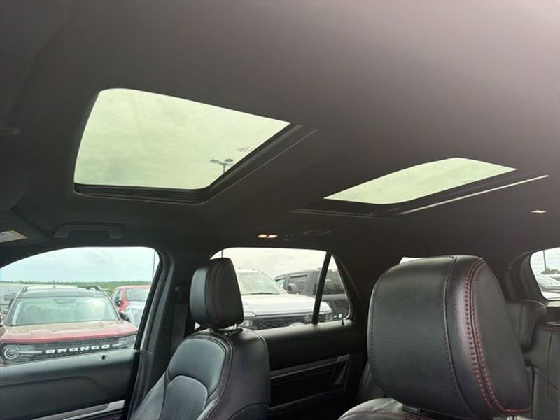 Certified 2019 Ford Explorer Sport w/ Equipment Group 401A image 13