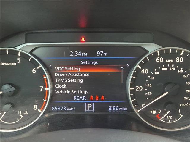 Used 2023 Nissan Altima 2.5 SR w/ SR Premium Package FWD image 11