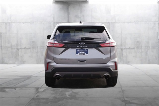 Certified 2024 Ford Edge Titanium image 6