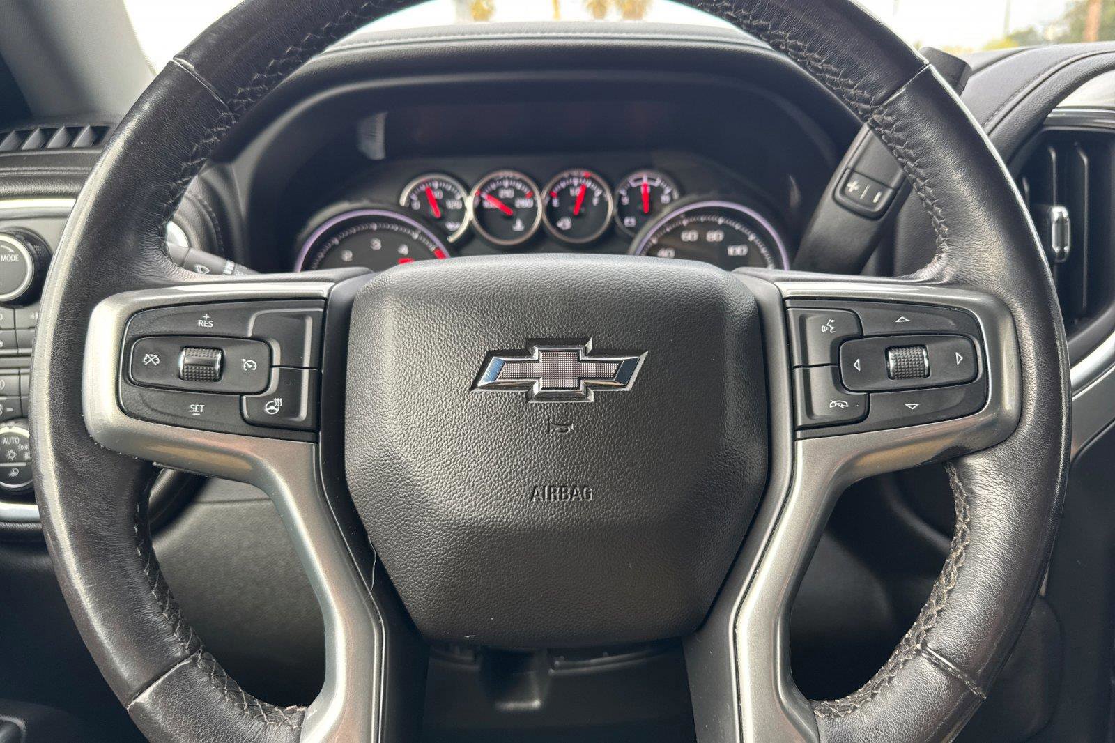 Used 2023 Chevrolet Silverado 2500 LTZ w/ LTZ Plus Package image 26