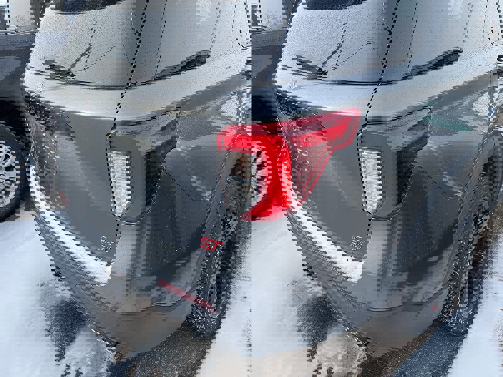 Certified 2020 Ford Explorer ST w/ ST Street Pack image 18