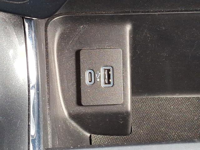 Certified 2022 Ford F150 XLT w/ Equipment Group 302A High image 24