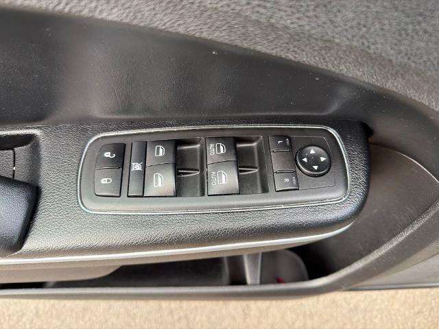 Used 2021 Chrysler 300 S image 15