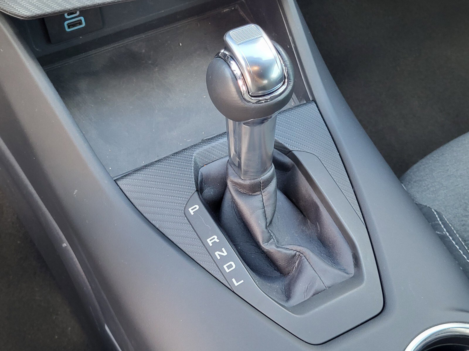 Certified 2025 Ford Mustang Coupe RWD image 24