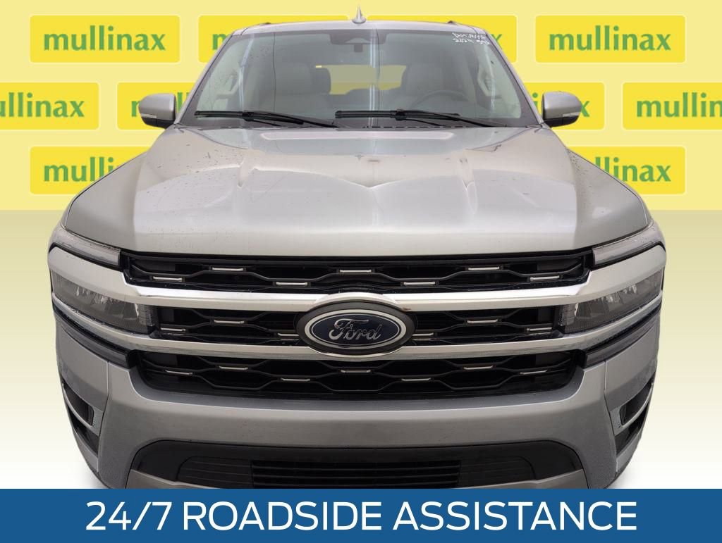 Certified 2024 Ford Expedition Limited image 18