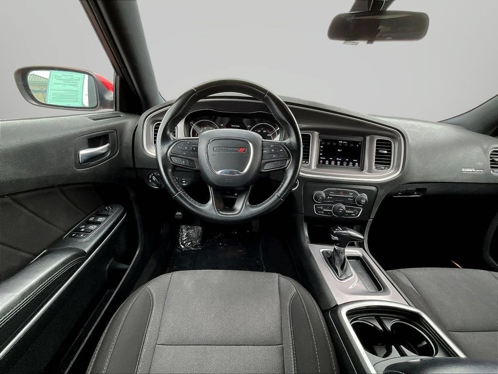 Used 2022 Dodge Charger SXT RWD image 8