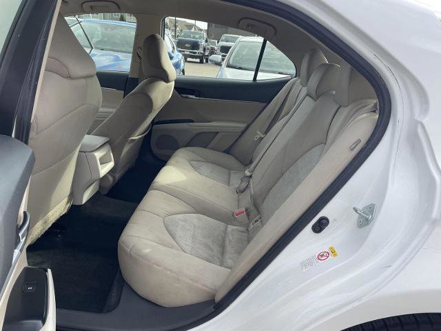 Used 2018 Toyota Camry LE image 19