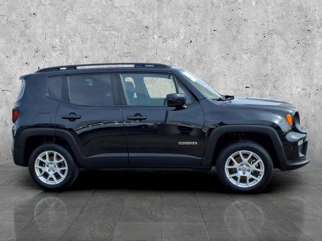 Used 2021 Jeep Renegade Latitude image 2