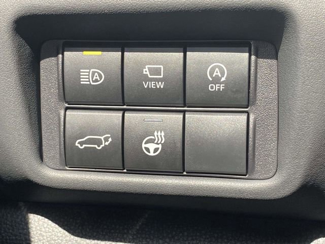 Used 2023 Toyota Highlander Platinum FWD image 36