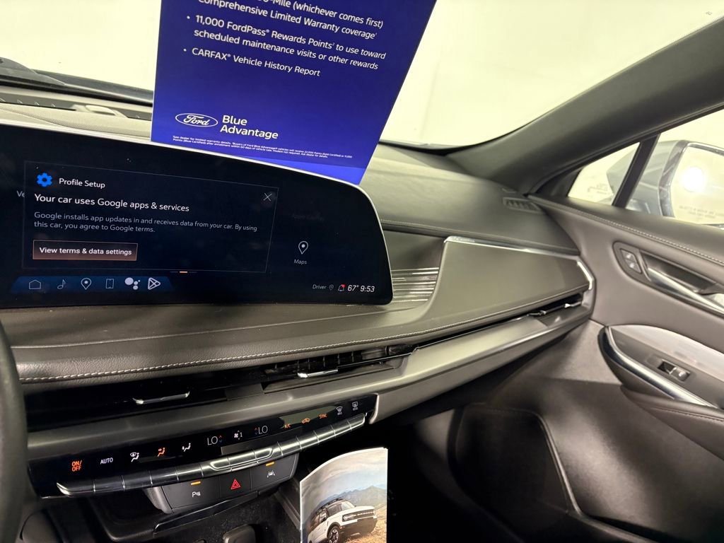 Used 2024 Cadillac XT4 Premium Luxury image 18