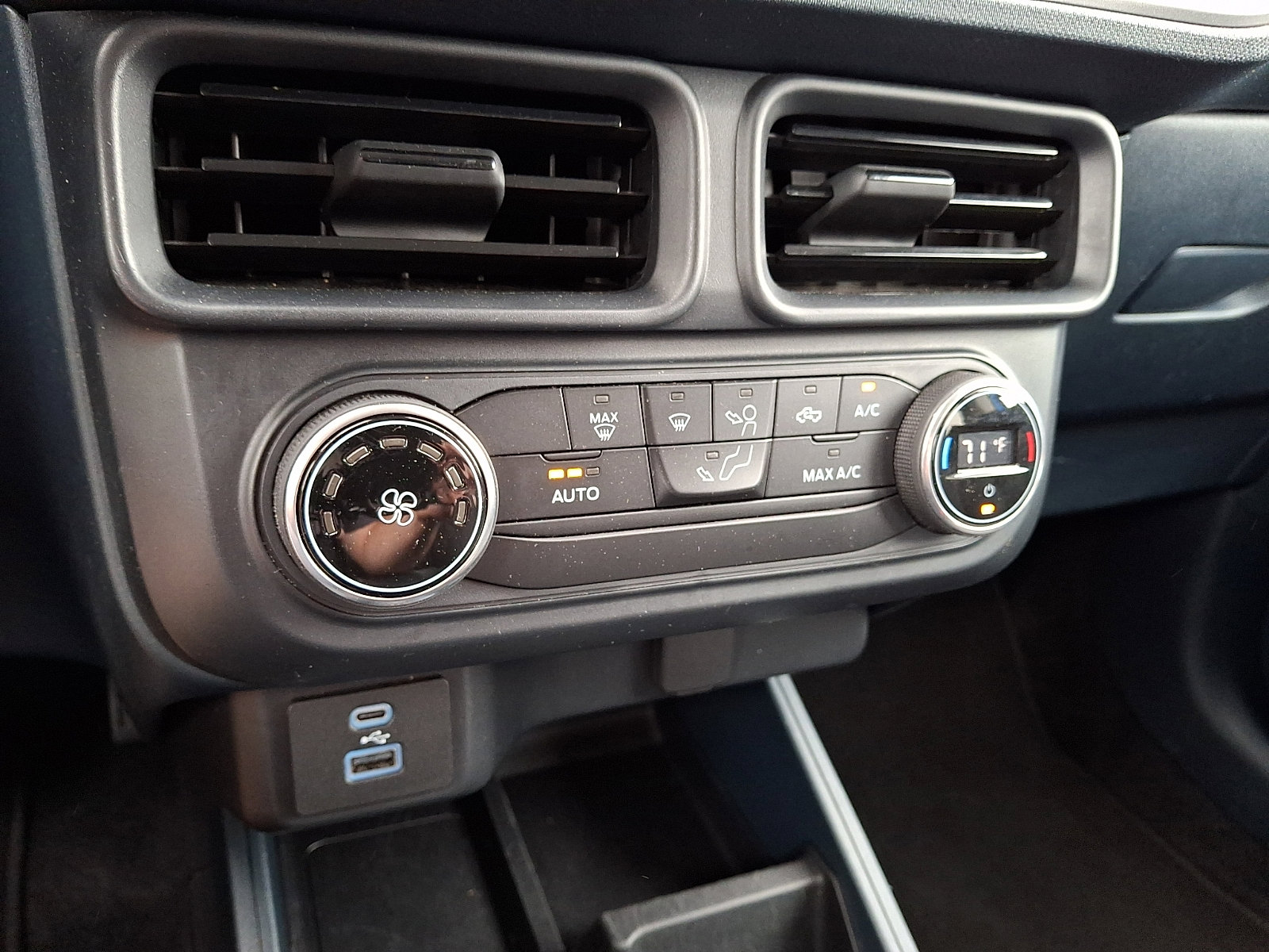 Certified 2022 Ford Maverick XL FWD image 18