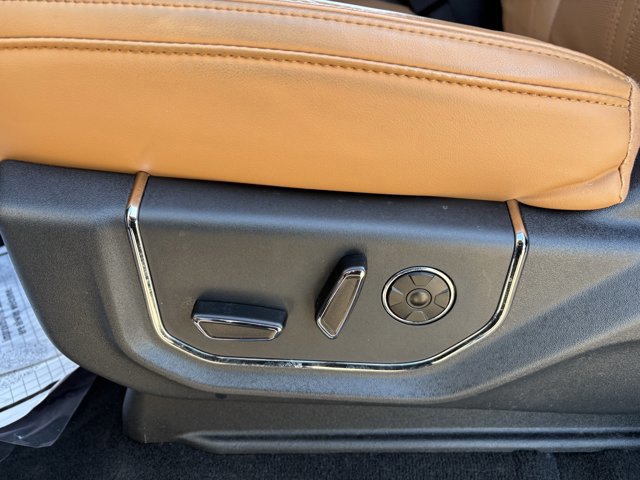 Certified 2024 Ford Expedition Max Platinum image 13