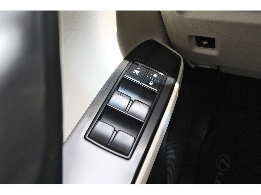 Used 2023 Lexus GX 460 Luxury w/ Sport Design Package image 22