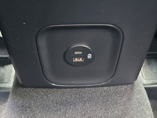 Certified 2022 Ford Escape SEL w/ SEL Stealth AWD Package image 17