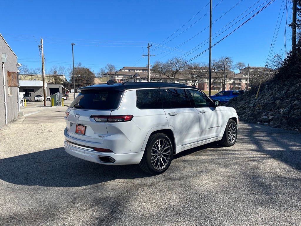 Used 2025 Jeep Grand Cherokee L Summit image 5