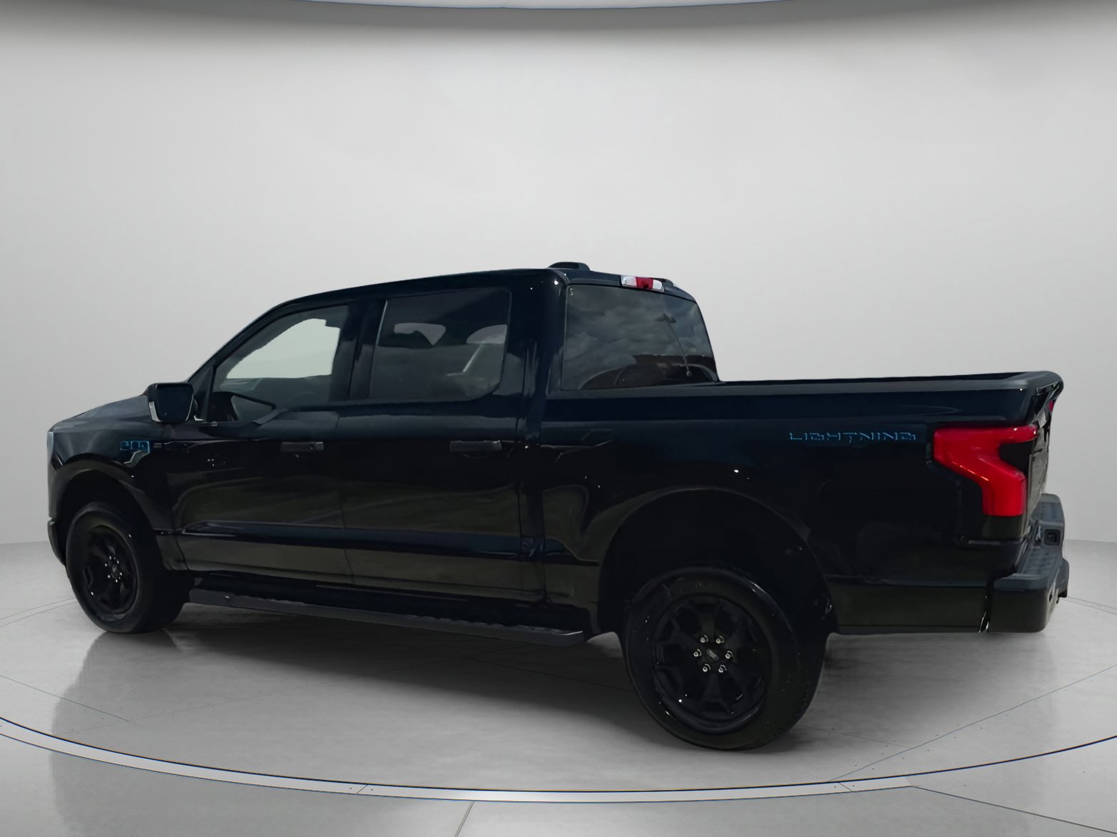 Certified 2025 Ford F150 Lightning XLT image 8