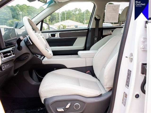 Used 2024 Hyundai Santa Fe SEL FWD image 17