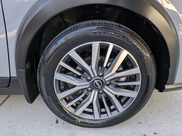 Used 2024 Nissan Kicks SV image 10