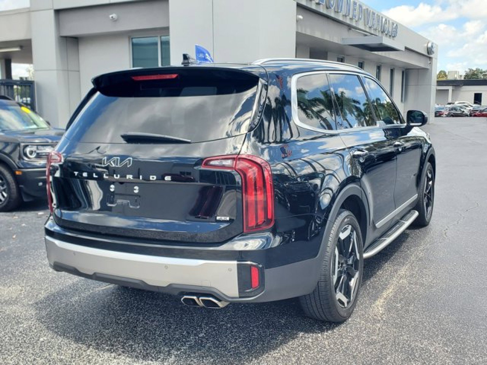 Used 2023 Kia Telluride S AWD/4WD image 7