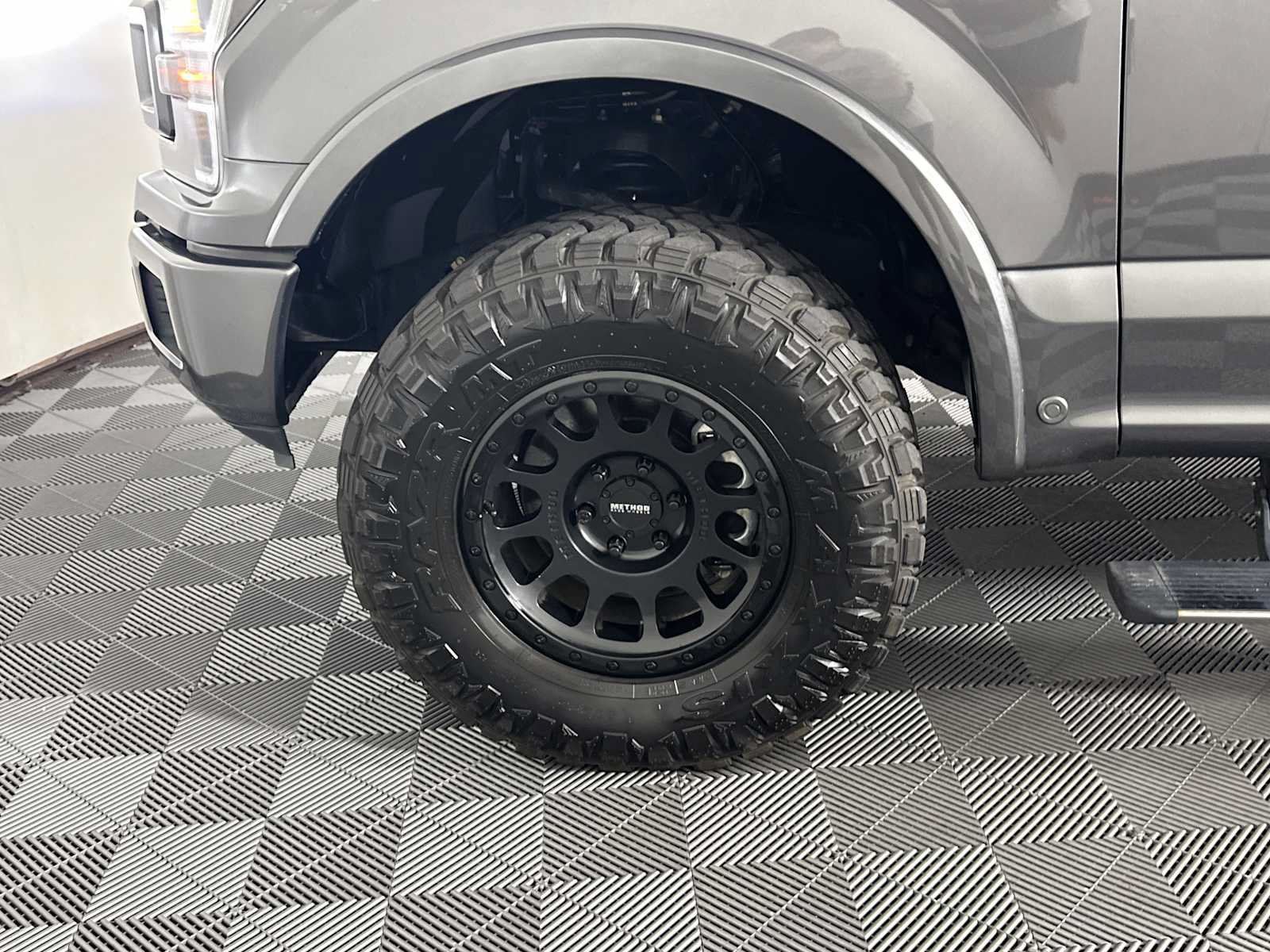 Certified 2018 Ford F150 Lariat w/ Equipment Group 502A Luxury AWD/4WD image 12