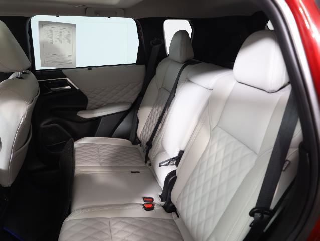 Used 2023 Mitsubishi Outlander SEL image 9