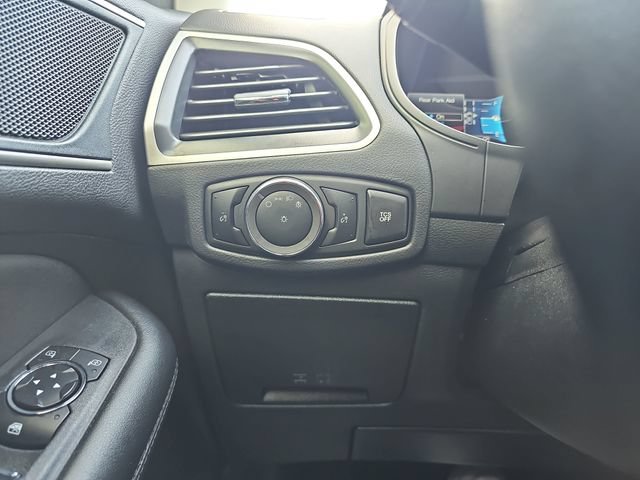 Certified 2024 Ford Edge SEL AWD/4WD image 23
