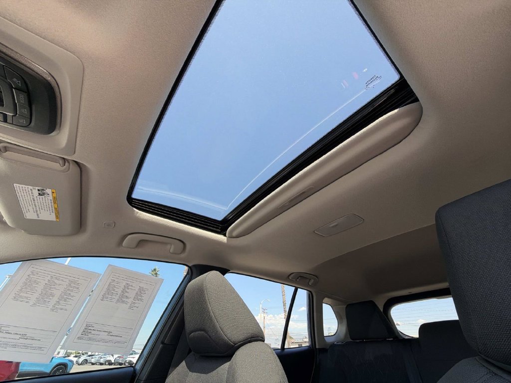 Used 2026 Toyota Corolla Cross LE w/ Moonroof Package FWD image 27
